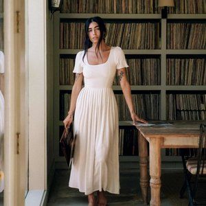 UNWORN Christy Dawn Eggshell Scarlett Dress size US Medium